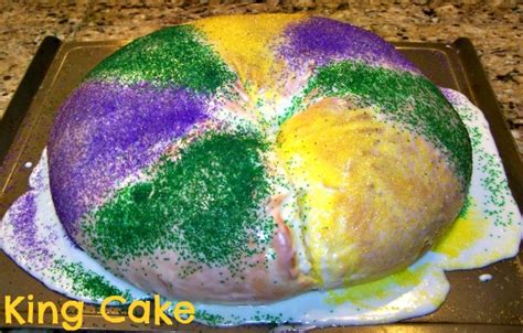 King Cake for Fat Tuesday - Clever Housewife