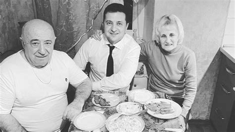 Who is Volodymyr Zelenskyy? Meet President of Ukraine, Aged 44, His Wife Olena Kiyashko, Family ...