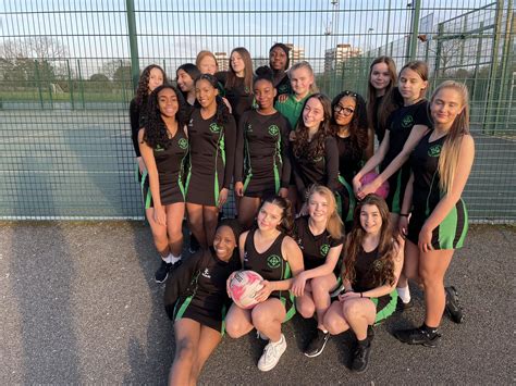 Year 9 Netball Rally - News - Abbs Cross Academy