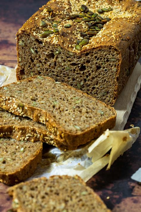 Spelt Bread Recipe with Seeds (vegan, no oil, no sugar) - Ve Eat Cook Bake