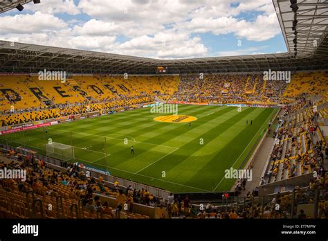 Germany, Dresden, Dynamo Dresden playing at Gluecksgas Stadium Stock ...