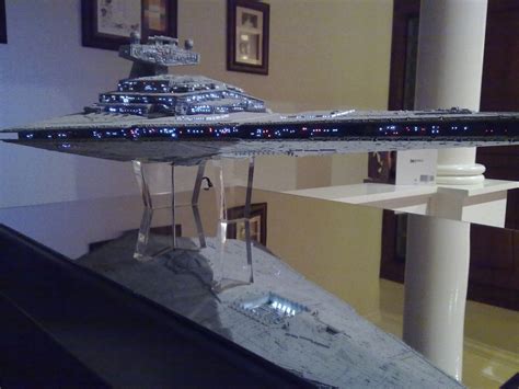 Huge STAR WARS IMPERIAL Star Destroyer Model Kit W Detailed Hanger Bay ...