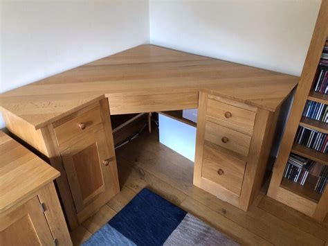 Computer corner desk in solid oak | in Crowthorne, Berkshire | Gumtree