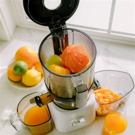 Nama J2 Cold Press Juicer