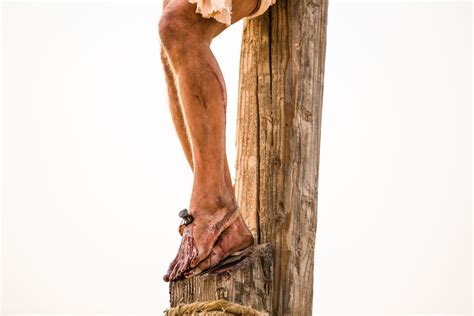 Life of Jesus Christ: Crucifixion