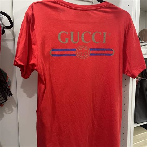 Gucci Women's Red T-shirt | Depop