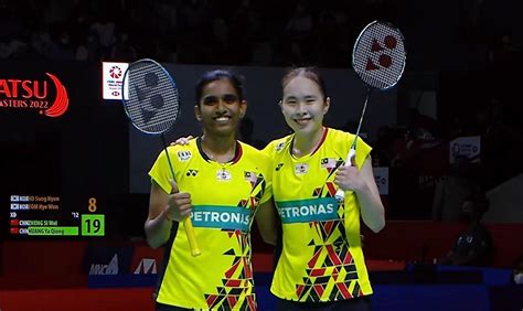 Pearly Tan/Thinaah Muralitharan Advance to 2022 Indonesia Masters Semis - BadmintonPlanet.com