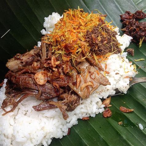 Resep Ayam Suwir Nasi Krawu Khas Gresik - TOPWISATA