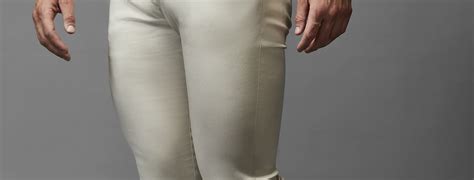 Chinos vs. Khakis - What’s the Difference? | Tapered Menswear