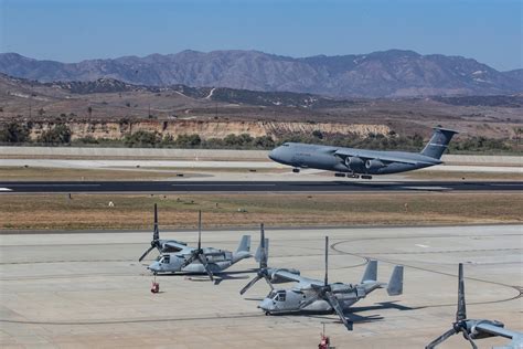 DVIDS - Images - Super Galaxy loads up on MCAS Camp Pendleton [Image 8 ...