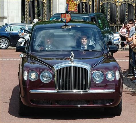 Not the US President's Beast limo, but it was Queen Elizabeth II’s bespoke Bentley State ...