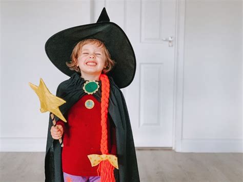 Make Your Own Room On The Broom Witch Costume – DEVON MAMA