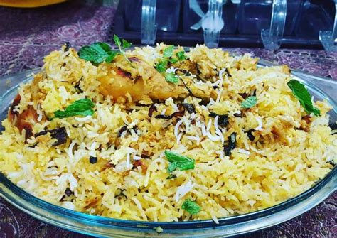 Awadhi chicken biryani Recipe by Debashri Chatterji - Cookpad