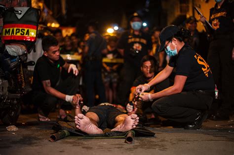 Philippines: Is Duterte's war on drugs really a war on the poor? [Graphic images]