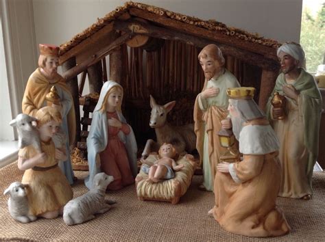 HOME INTERIORS NATIVITY CRÈCHE SET OF 10 IN BOX | Nativity creche ...