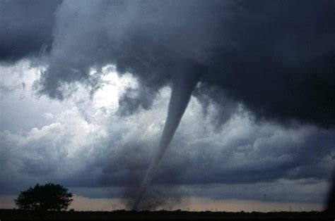 Two weak tornadoes hit northeast Indiana during Saturday storm | 95.3 MNC