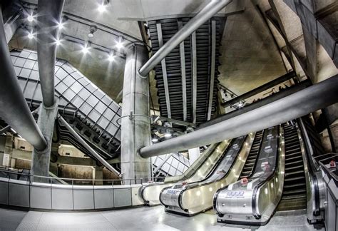 westminster tube station - Google Search | Westminster station, London, Tube station