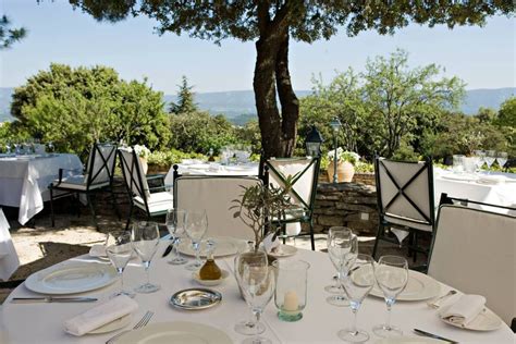 Les Bories Spa Hotel, Gordes | SeeProvence.com