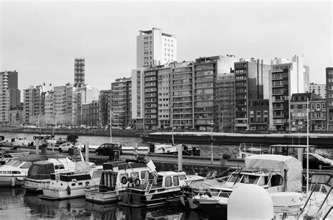 50,068+ Best Free Black and white cityscape Stock Photos & Images · 100 ...