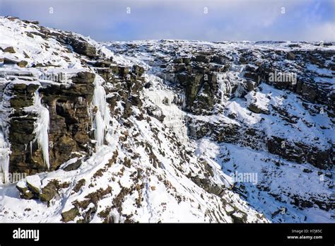 Kinder Downfall in winter.Peak District National Park,UK Stock Photo - Alamy