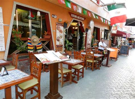 Isla Mujeres RESTAURANTS 【 best Places to Eat in Mexico