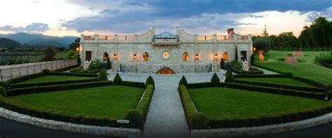 Napa & Sonoma Wineries to Visit on Easter Sunday | Pure Luxury