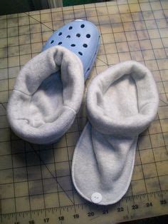 DIY croc liner pattern | Upcycles | Crocs, Sewing clothes, Pattern