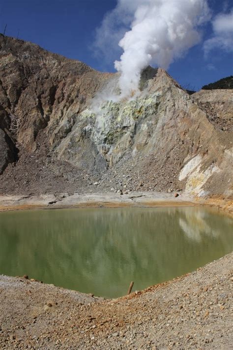 Papandayan Volcano - theonearmedcrab.com