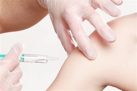 What you should know about the new shingles vaccine (Shingrix)