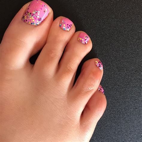 56 Adorable Toe Nail Designs For Summer 2017