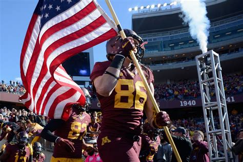 Ranking the Top 10 Minnesota Football players - The Daily Gopher