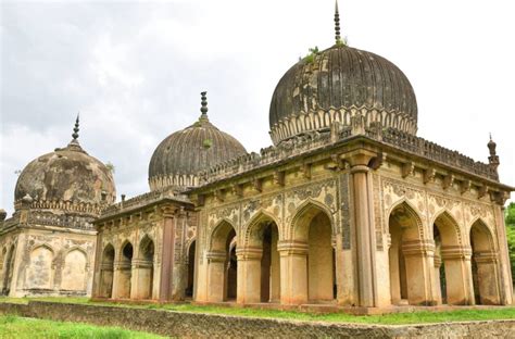 Qutub Shahi Tombs Hyderabad - testament to city's glorious past