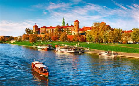 Wawel Castle - History and Facts | History Hit