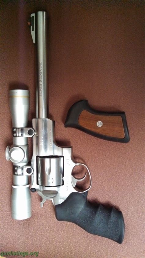 Gunlistings.org - Pistols Ruger Super Redhawk With Leupold Scope