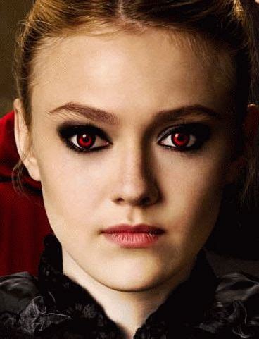 Twilight .... Red vamp eyes | Vampire eyes, Halloween contact lenses, Vampire makeup