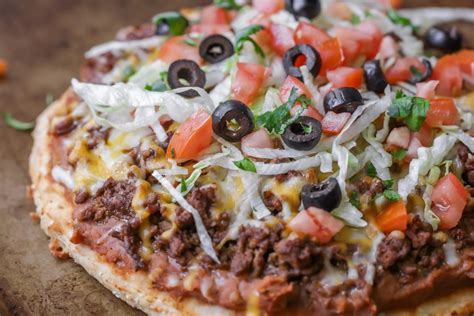 Homemade Taco Pizza {Ready in 30 minutes!} | Lil' Luna