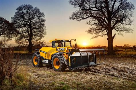 Platinum Edition Celebrates 70 Years Of JCB Backhoes | News | JCB.com