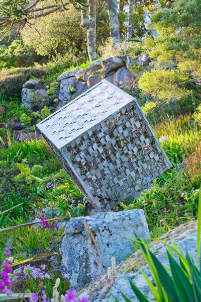 Tresco Abbey Garden - clivenichols.com