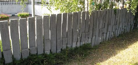 How to Dispose of Old Fence Panels | 7 Pro Tips (2025)