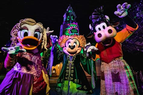 List of Oogie Boogie Bash Characters At Disneyland (2024)