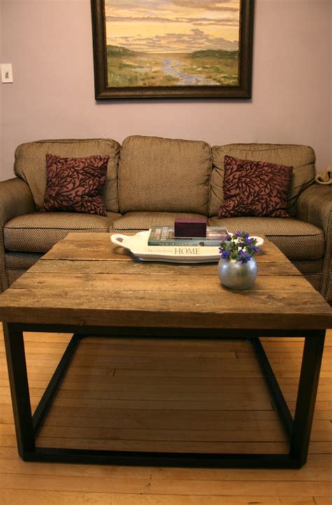 10 DIY Reclaimed Coffee Tables That Inspire - Shelterness