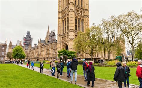 Exclusive Houses of Parliament Tour with Guided Visit & Skip-the-Line ...