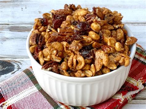 BEST Spiced Mixed Nuts Recipe (With A Touch Of Sweet)