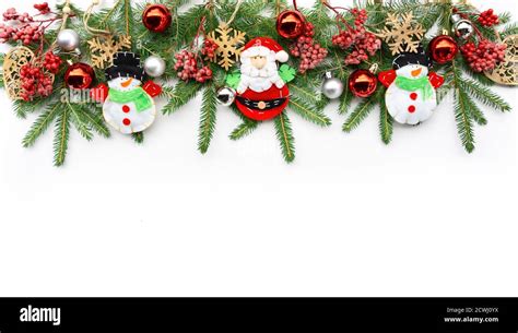 Merry Christmas horizontal banner. Christmas garland of fir branches, Christmas tree decorations ...