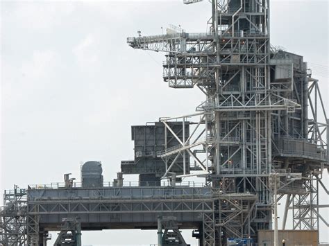 No Contest for Pad 39A? SpaceX Appears To Be Only Bidder - SpaceNews.com