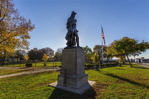 Monument in Federal Hill, Baltimore, MD