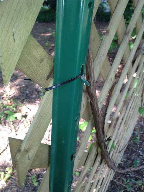 How to install a fence super fast with minimal effort - B+C Guides