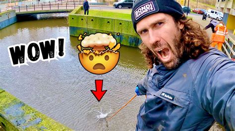 The Most Amazing Criminal Canal Found Magnet Fishing *POLICE ARRIVE* | The Most Amazing Criminal ...