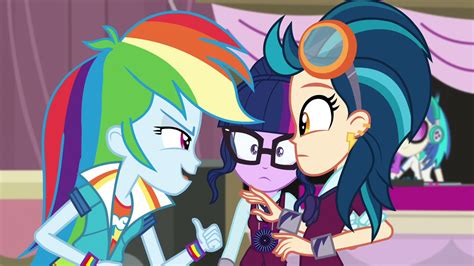 Image - Rainbow gets in Indigo Zap's face EG3.png | My Little Pony Friendship is Magic Wiki ...