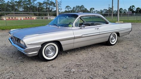 1961 PONTIAC VENTURA available for Auction | AutoHunter.com | 40458540